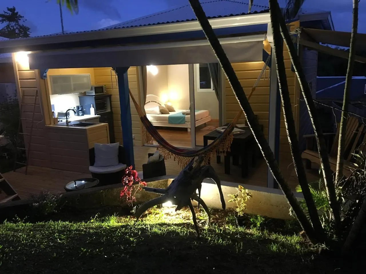La Casa Zazou Villa Baie-Mahault 0*,